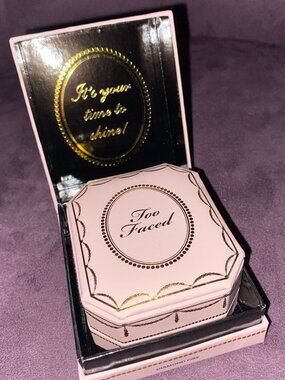 Too Faced Diamond Light Powder Diamond Fire Highlighter New in Box